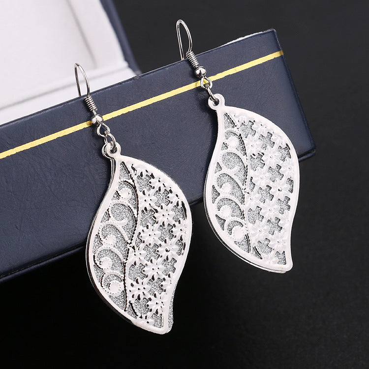 Indian Baroque Retro Hollow Leaf Ladies Earrings Multilayer Frosted Earrings