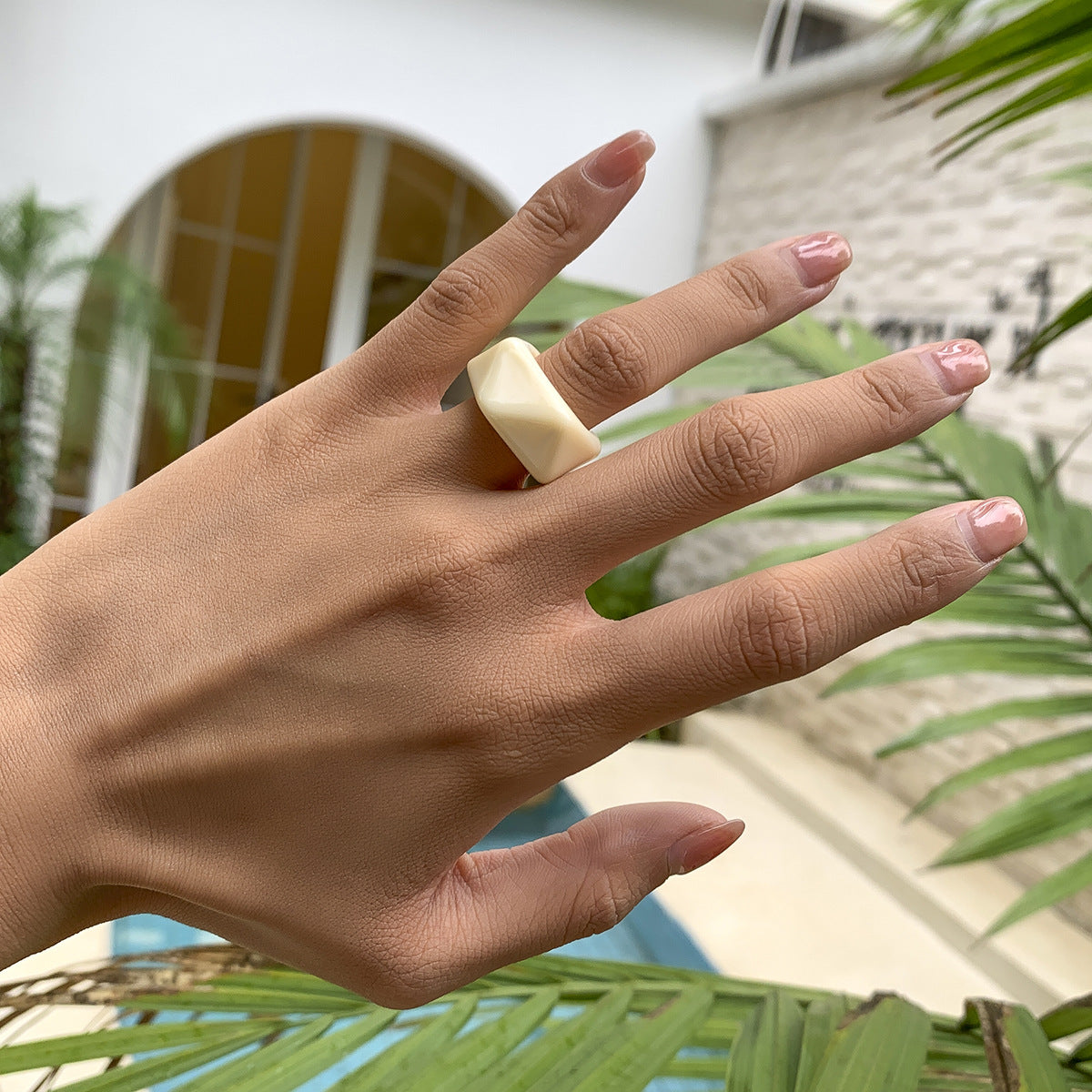 Trendy colorful acrylic plain ring fashion simple geometric rhombus resin ring jewelry