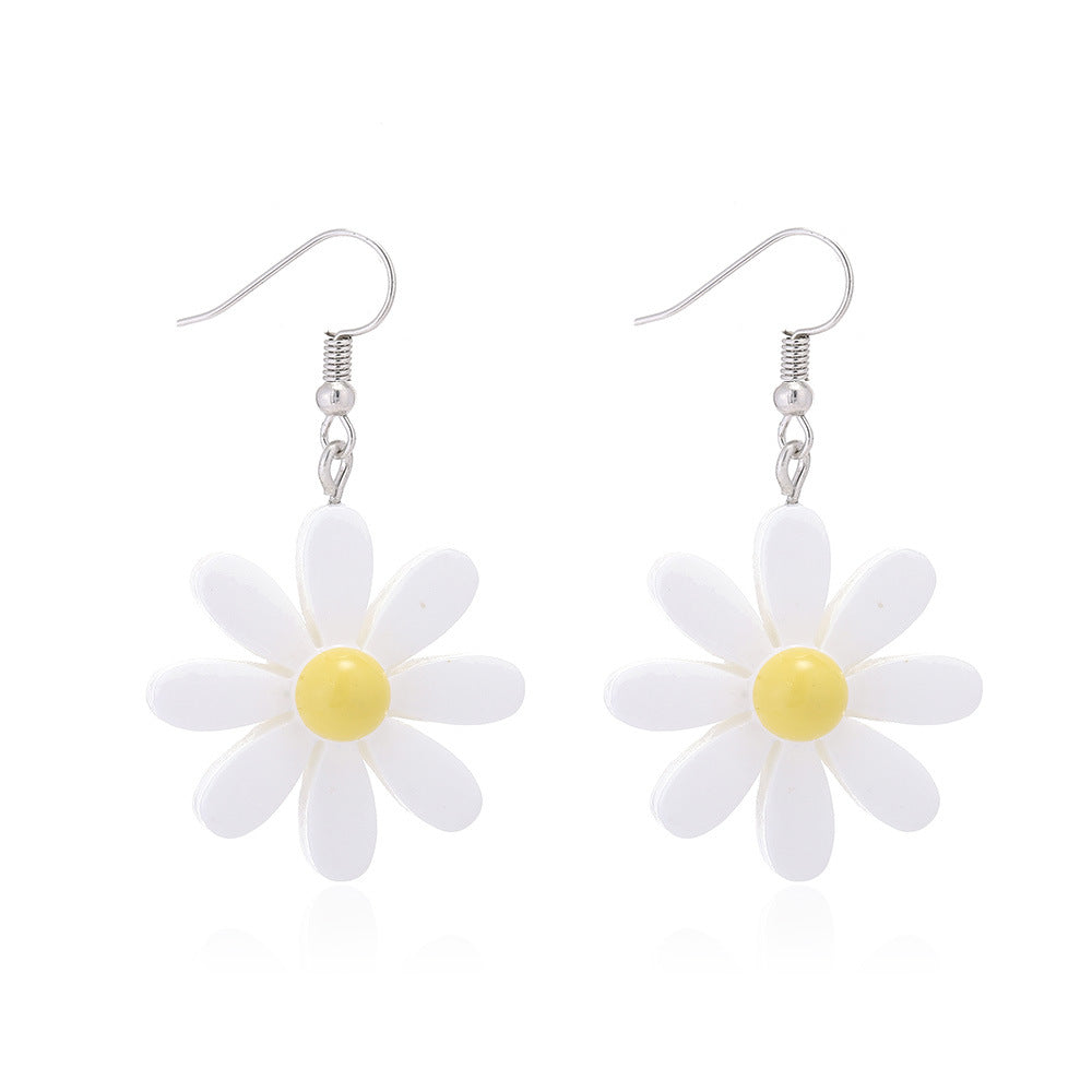Temperament Resin Daisy Earrings Summer Fashion Net Red Flower Stud Earrings Female Jewelry