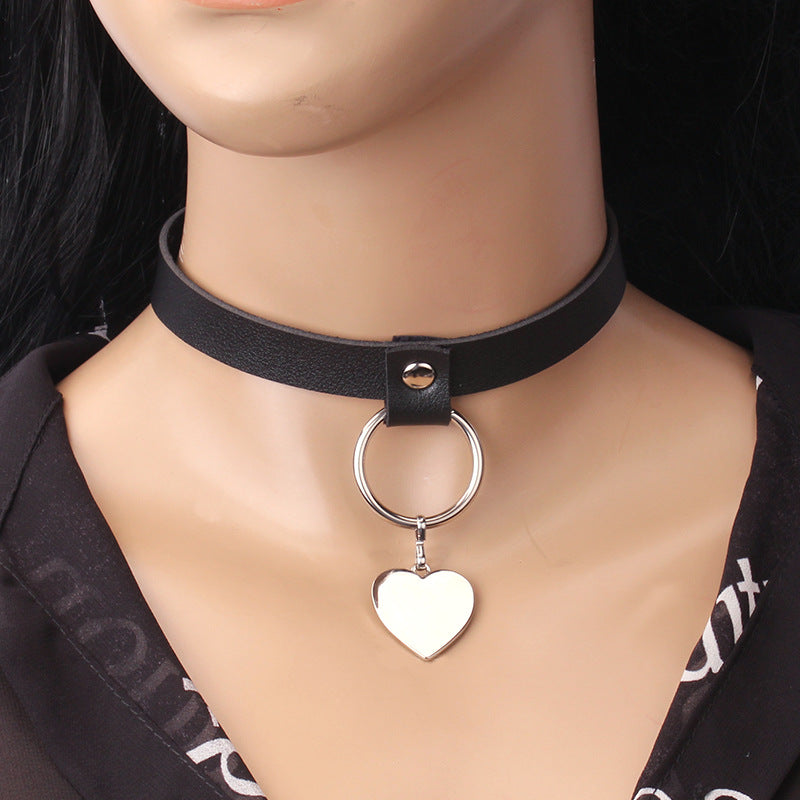 Harajuku Black Punk Choker Necklace Necklace Geometric Butterfly Peach Heart Leather Dark Clavicle Necklace Female