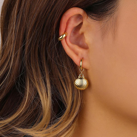 Small and exquisite women's creative stacked shell ear buckle ear bone clip set earrings