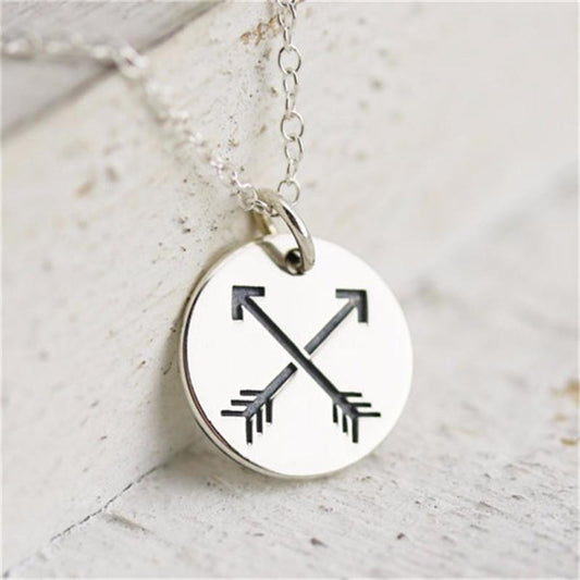 Crossed Double Arrows Clavicle Chain Circle Pie Pendant Necklace