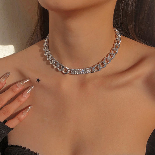 N8884 Exaggerated Personality Short Necklace Cold and Micro-inlaid Punk Hip-Hop Necklace Sweet Cool Street Shooting Show Necklace