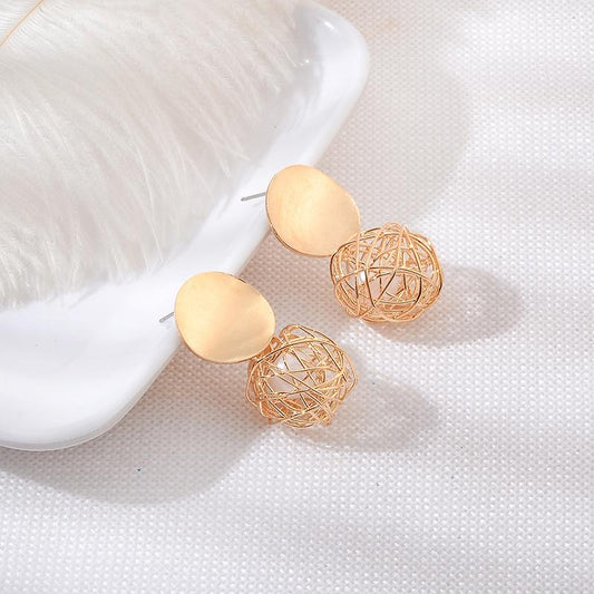 Retro Geometric Earrings Simple Woven Ball Pearl Stud Earrings Metal Accessories Women