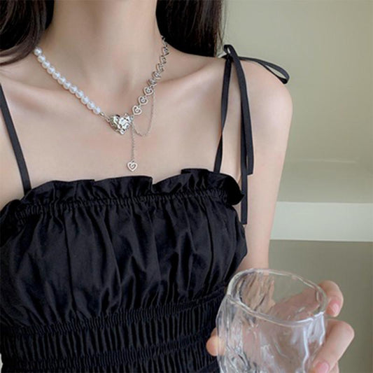 Temperament water drop love necklace niche ins pearl love splicing chain clavicle chain sweet cool necklace