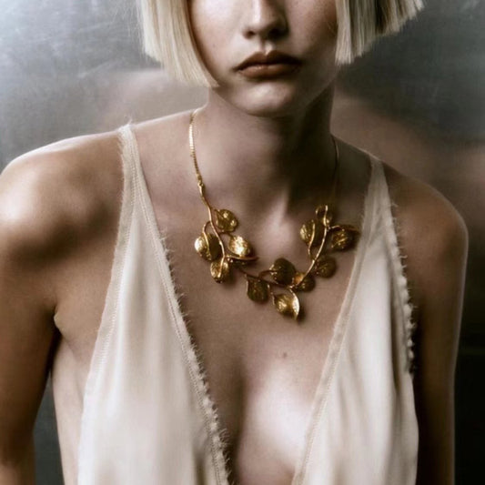N1854 jewelry creative personality temperament metal necklace ZA leaves exaggerated personality necklace