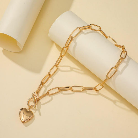 Jewelry simple metal heart-shaped photo box pendant personality exaggerated chain fashion OT buckle necklace