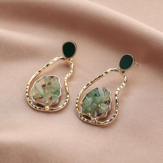 Irregular geometric fashion hollow green aventurine crushed stone earrings personality dripping oil gourd earrings