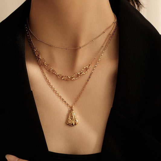 ins personalized fashion stainless steel three-layer stacked necklace portrait pendant light luxury niche clavicle chain accessories