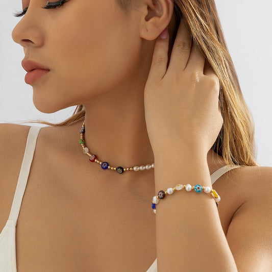 Jewelry Sweet Cool Creative Daisy Imitation Pearl Necklace Female Simple Color Beaded Necklace