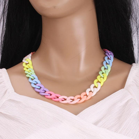Niche Retro Geometric Colored Clavicle Chain Resin Necklace for Girls