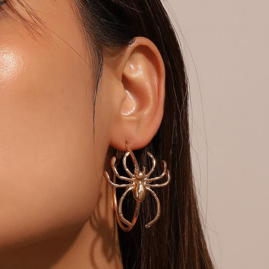 Ins exaggerated big spider earrings retro fashion dark funny metal spider earrings Halloween earrings