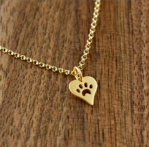 Explosive jewelry love dog print necklace love dog paw pendant necklace female accessories fashion silver