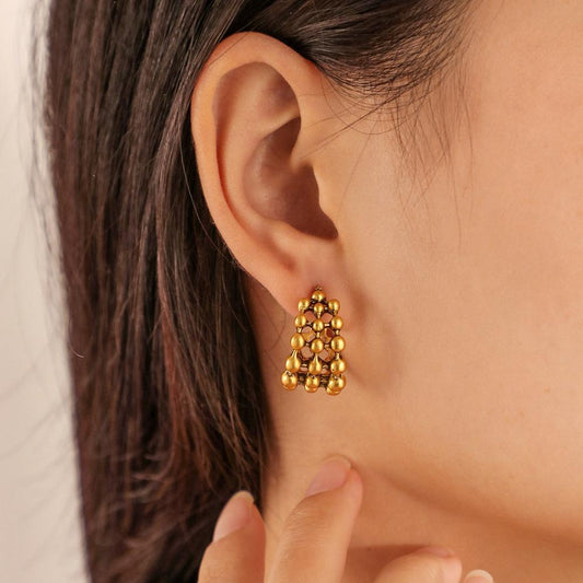 Dongdaemun Retro Hong Kong Earrings Fashion Gold Ball Hollow C Shape Earrings Lady Earrings