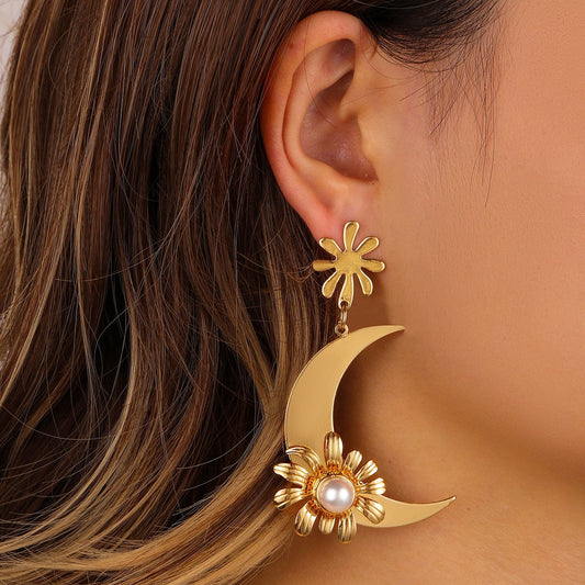 Pearl Moon Surrounding the Sun Ladies High Sense Exaggerated Moon Flower Pearl Earrings