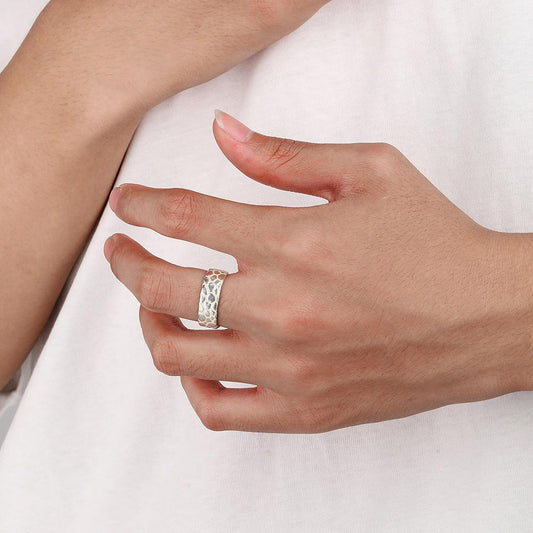 Simple Fashion Fashion Men's Creative Design Irregular Crack Blue Luminous Open Ring