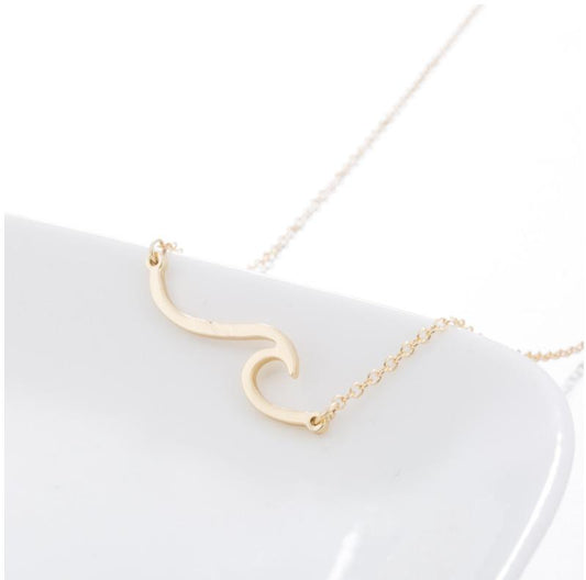 Long Wave Necklace Beautiful Wave Pendant Clavicle Chain Beach Surfer 19 Years Explosion