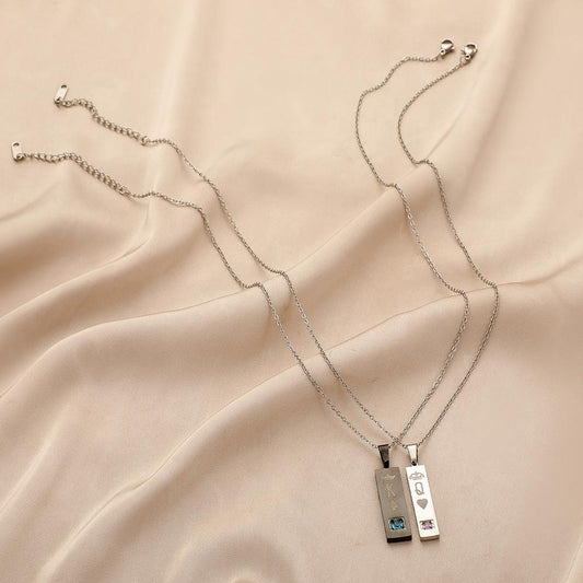 Fashion simple and personalized stainless steel couple KING and QUEEN diamond necklace