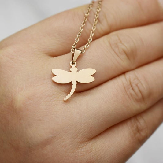 Butterfly Necklace Female Simple Personality Chain Bone Net Red Simple Small Fresh Jewelry Necklace Titanium Steel Necklace Female