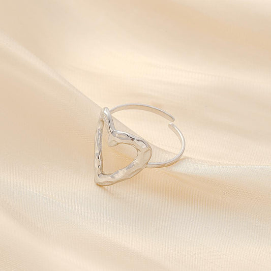 French simple temperament fashion light luxury stainless steel opening hammer pattern big heart adjustable ring