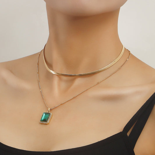 Jewelry Snake Bone Double-layer Gemstone Pendant Clavicle Chain Female Niche Retro Design Feeling Cold Necklace