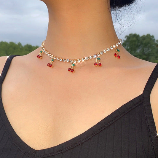 Jewelry Sweet Temperament Diamond Small Cherry Necklace Simple Claw Chain Diamond Clavicle Chain Necklace Women