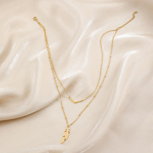 Trendy white tower fashion leaf double-layer stainless steel golden V-shaped leaf feather niche design clavicle chain