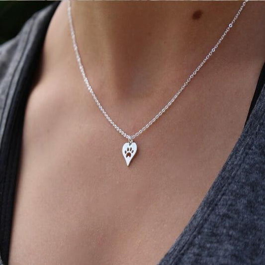 Explosive jewelry love dog print necklace love dog paw pendant necklace female accessories fashion silver