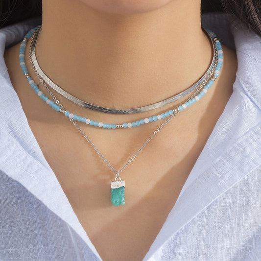 Retro Ethnic Rice Beads Beaded Clavicle Necklace Metal Snake Bone Chain Crystal Pendant Necklace