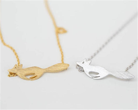 Popular jewelry personalized fashion fox pendant necklace street stall price 1 to 5 yuan