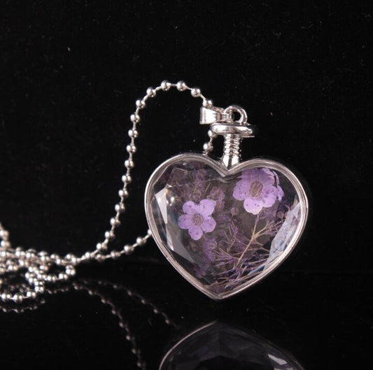 Heart Shape Pendant Fashion Simple Crystal Clavicle Chain Popular Dried Flower Necklace Jewelry