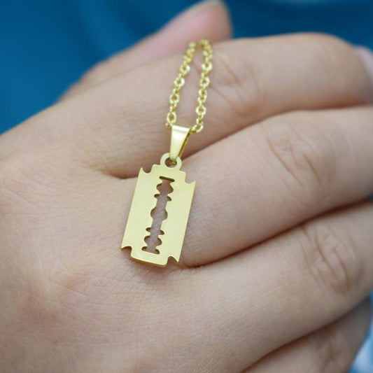 Jewelry men's razor blade personality pendant necklace does not fade stainless steel