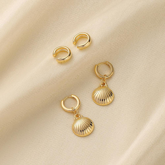 Small and exquisite women's creative stacked shell ear buckle ear bone clip set earrings