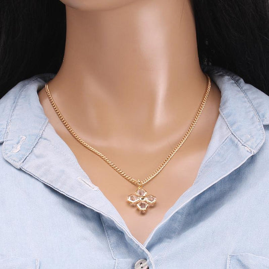 Year geometric necklace women's light luxury niche golden clavicle chain design sense choker