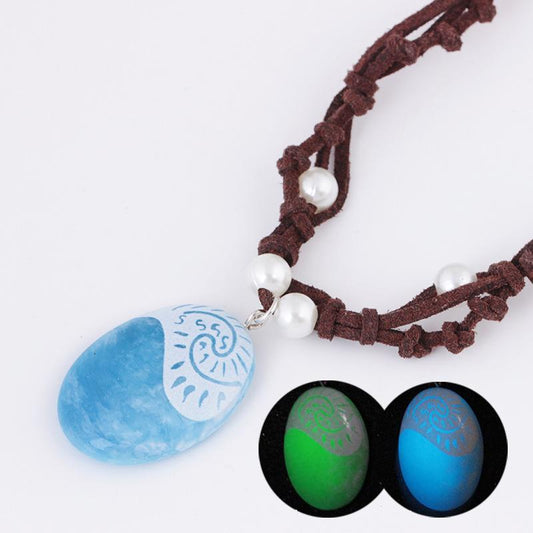 Pearl hand-woven Ocean Romance necklace Moana moana with the same luminous pendant