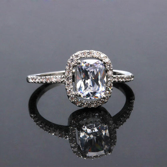 Copper Inlaid Zircon Alloy Ring Ladies Fashion Diamond Ring