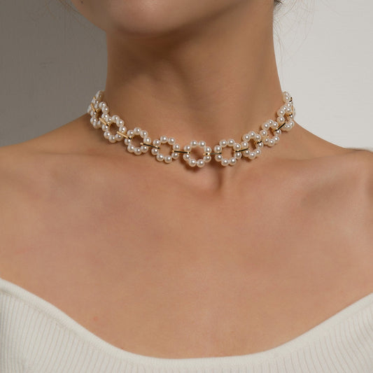 Jewelry Fashion Personality Pearl Short Clavicle Chain Trend Design Love Ring Flower Necklace