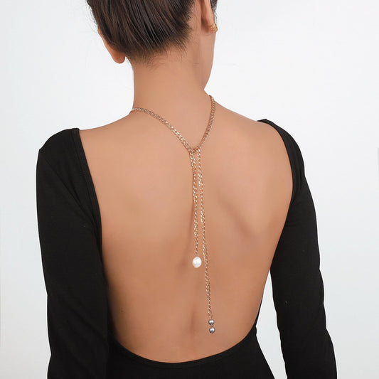 N1571 Gentle and fragrant personality necklace Cuban chain single-layer necklace elegant long pearl back decoration