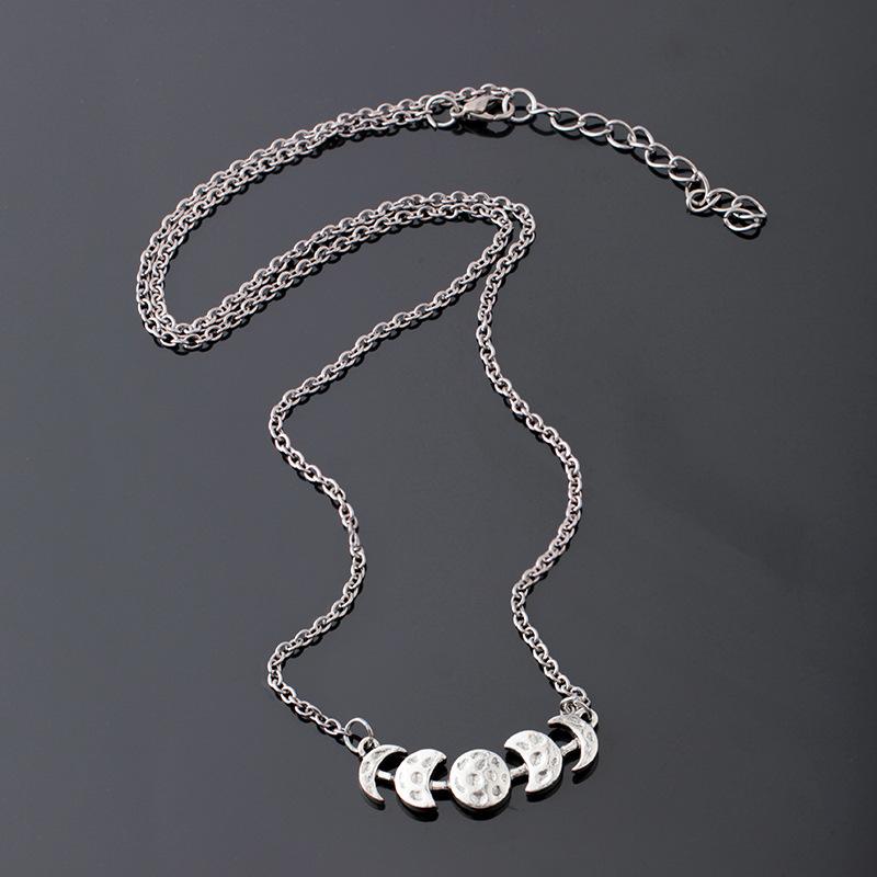 Fashion creative total lunar eclipse necklace personalized crescent moon pendant summer clavicle chain jewelry