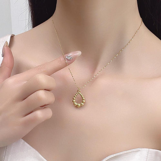Niche retro hand-made irregular water drop necklace simple and versatile high-end clavicle chain female