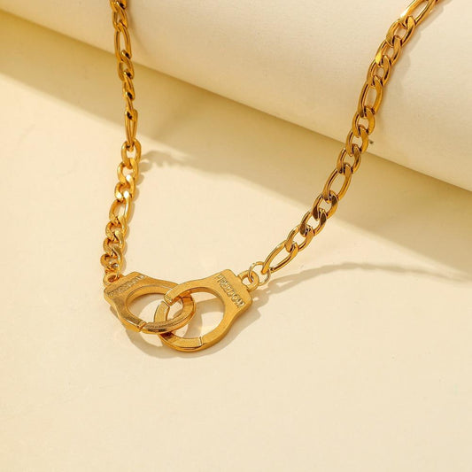 Jewelry ins cold personality hip-hop handcuffs collarbone necklace fashion titanium steel choker necklace