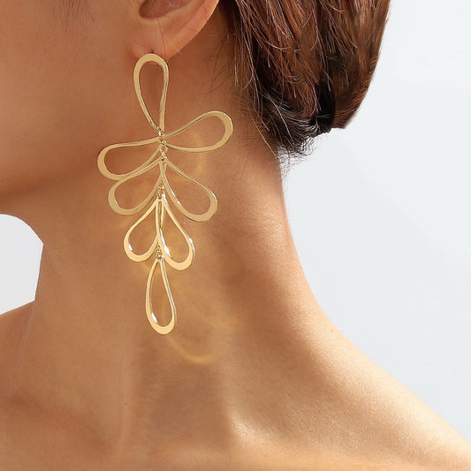 E1197 jewelry simple metal hollow geometric earrings light luxury cold temperament earrings