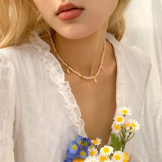 Jewelry Personality Cold Crystal Beaded Necklace Simple Metal Star and Moon Pendant Clavicle Necklace