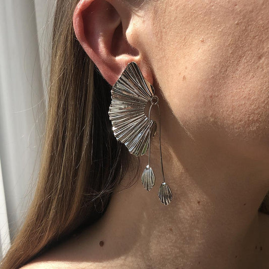 E8383 Beauty spring and summer exaggerated super large fan-shaped earrings earrings leaf earrings long retro earrings