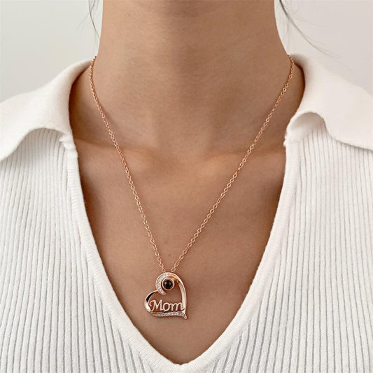 Diamond MOM Letter Heart Shaped Necklace Fashion Personality 1 Language Projection Clavicle Chain Mother's Day Necklace