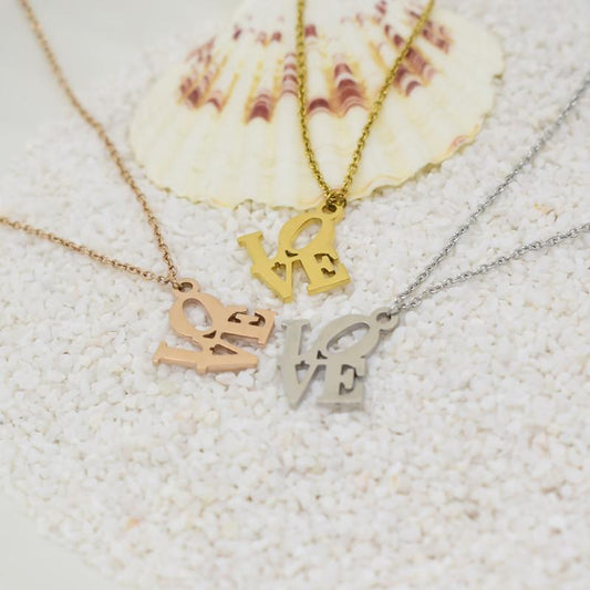 Personality Love Necklace Creative Alphabet Necklace Female Fashion Temperament Versatile Necklace