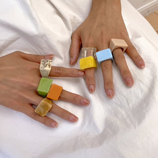 Trendy colorful acrylic plain ring fashion simple geometric square wide-brimmed resin ring