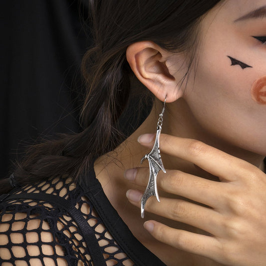 Jewelry Dark Sweet Cool Bat Wing Earring Female Creative Old Halloween Personality Earrings