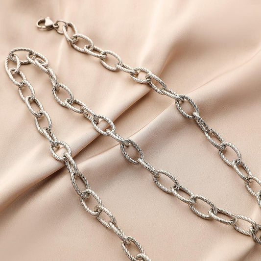 ins fashion stainless steel twist brushed O word single chain necklace titanium steel hip hop simple exaggerated necklace men