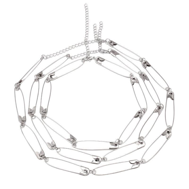 Net red with the same paragraph creative pin oval paperclip necklace niche design sense ins temperament multi-layer set